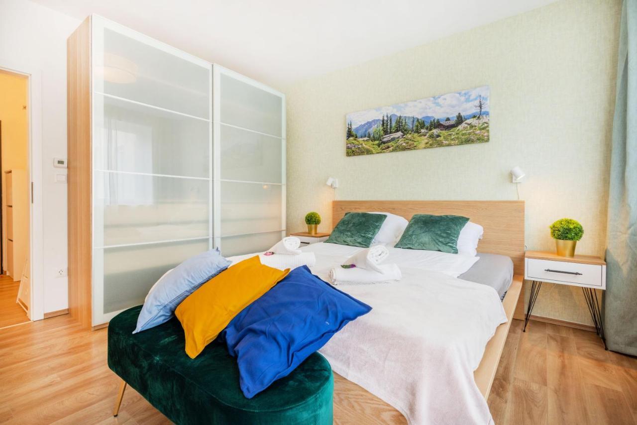 Feel Home Superior # Free Parking # Balcony # Ac บูดาเปสต์ ภายนอก รูปภาพ