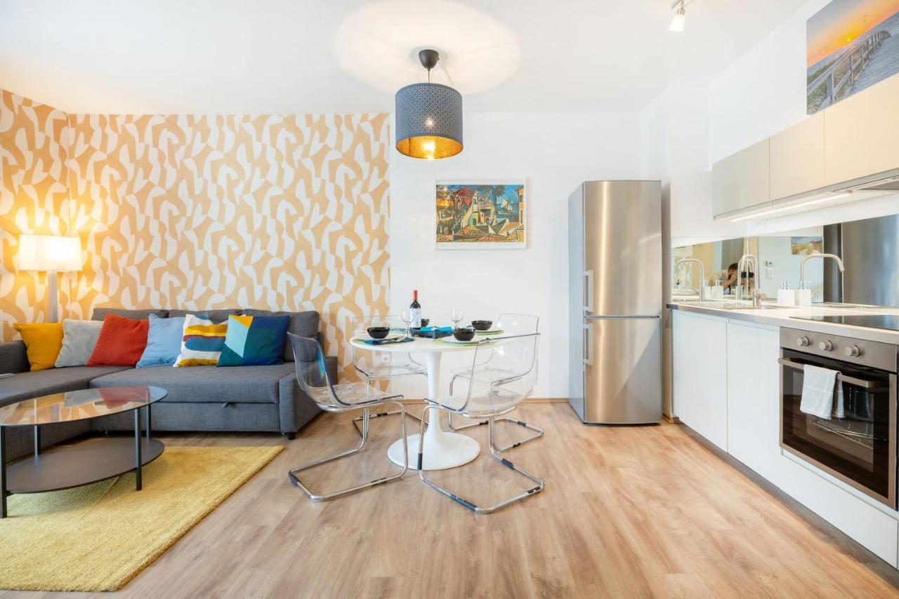 Feel Home Superior # Free Parking # Balcony # Ac บูดาเปสต์ ภายนอก รูปภาพ