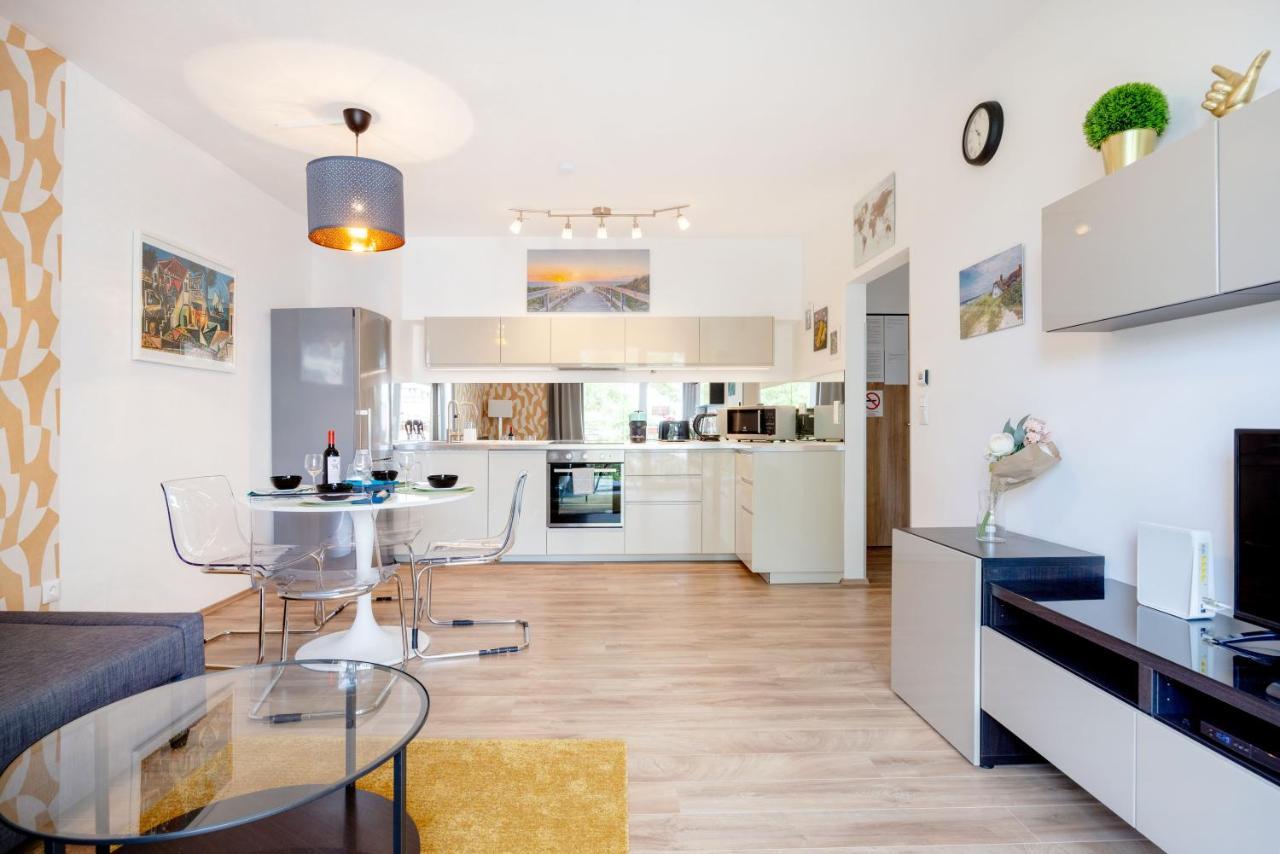 Feel Home Superior # Free Parking # Balcony # Ac บูดาเปสต์ ภายนอก รูปภาพ